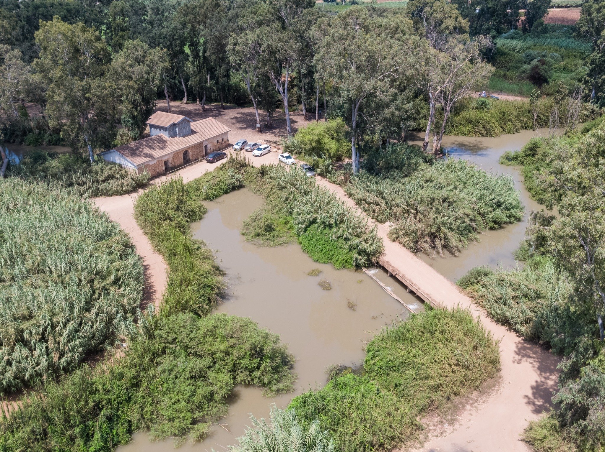 Read more about the article סיור לאתר מורשת טחנת אבו רבאח – נחל הירקון |המועצה לשימור אתרי מורשת בישראל & הוד השרון