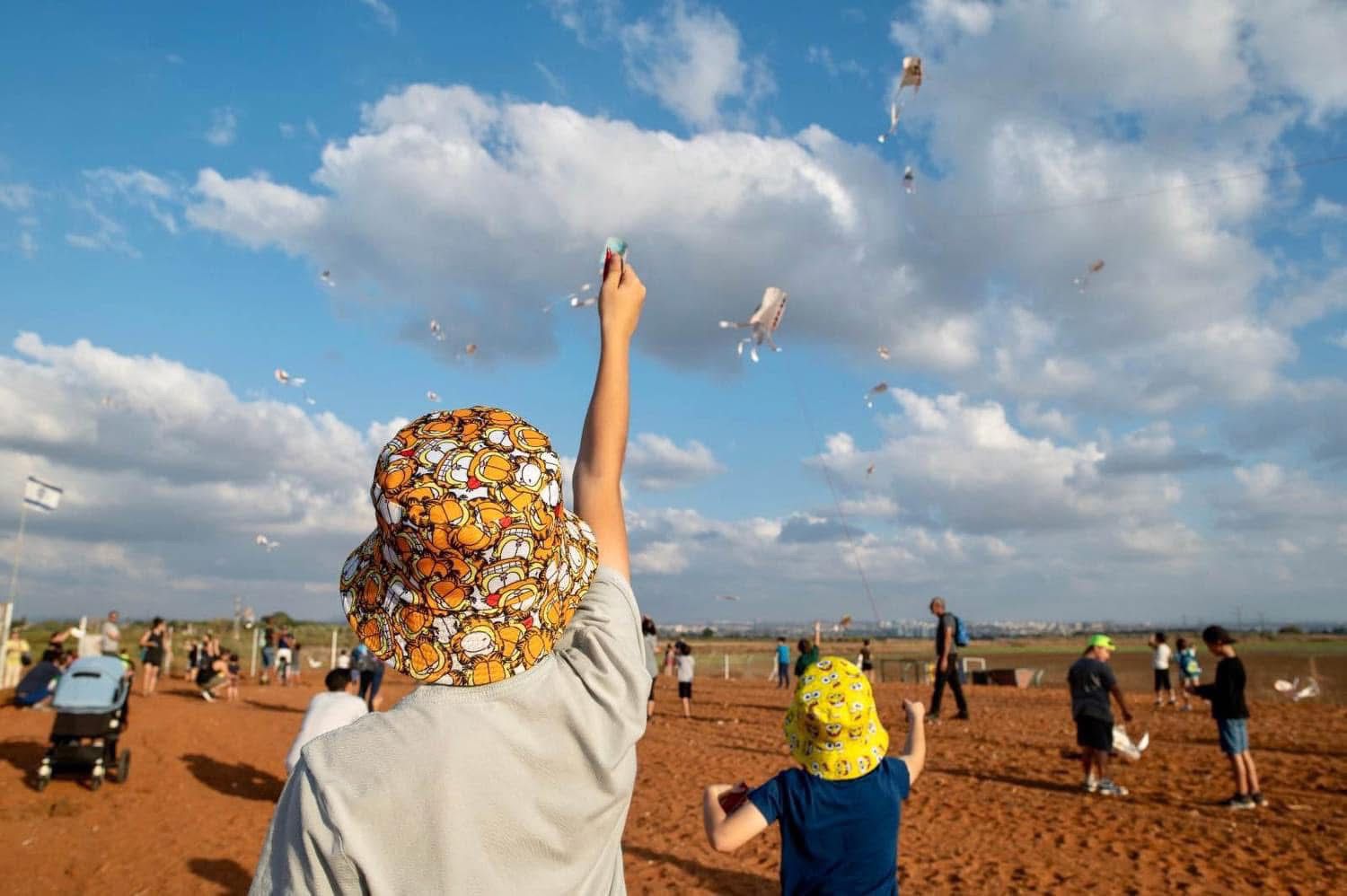 Read more about the article עפים על הירקון | דרום השרון